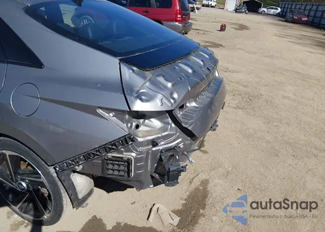 2022 Hyundai Elantra N Line z USA, uszkodzony, nr VIN KMHLR4AF7NU331697